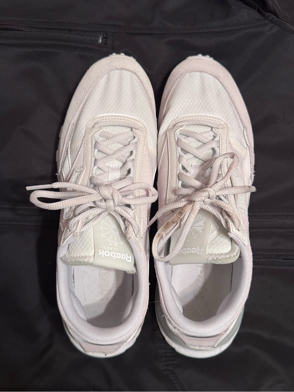 Reebok Mens Off-White Classic Sneakers